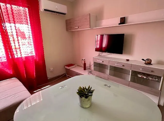Precioso Apartamento 3 Dormitorios, Aire Acondicionado Jerez De La Frontera 10 Minutos Circuito Y Feria